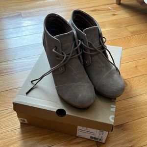 Desert Wedge Toms Shoe